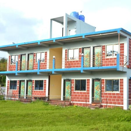 Shree Vighnaharta Cottage Alībāg Exterior photo